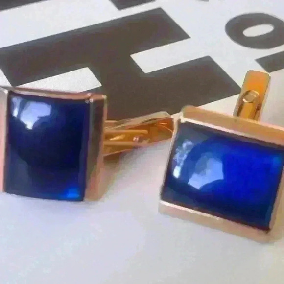Swank blue and gold cufflinks - Picture 1 of 4